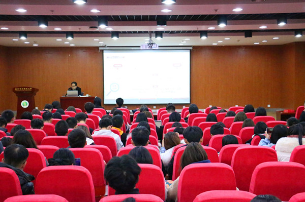 e66b77ce00c944bebac03c082a8c1b1f.jpg 团课现场_副本.jpg