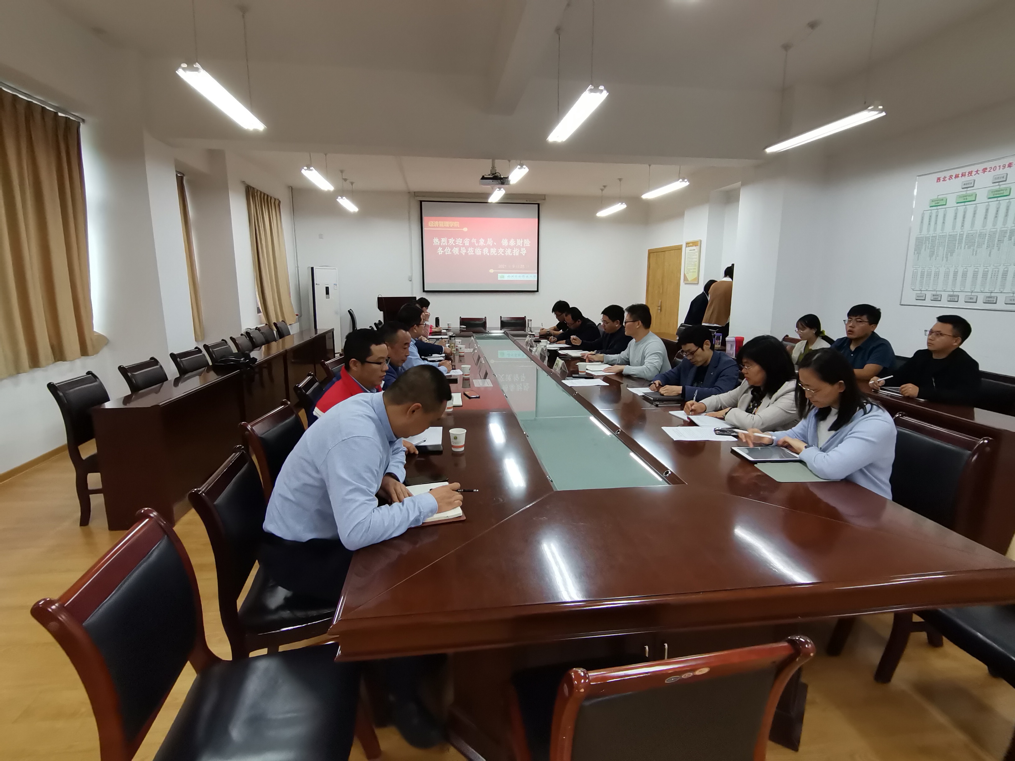 dec0d1c6a2ee49b68fefae55c7403ed5.jpg dec0d1c6a2ee49b68fefae55c7403ed5.jpg