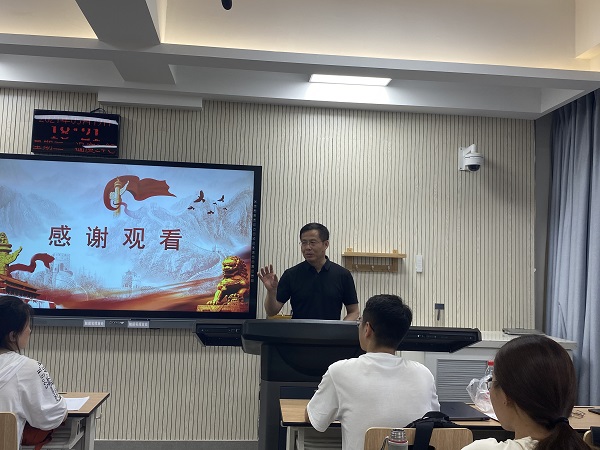 ca1a7e1b1024425ba6729a80692c6790.png 亲切交流.png