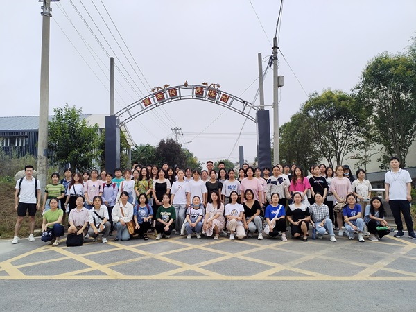 b3c1f90ff833463a8f48fbf96a8cde7d.jpg 1.jpg