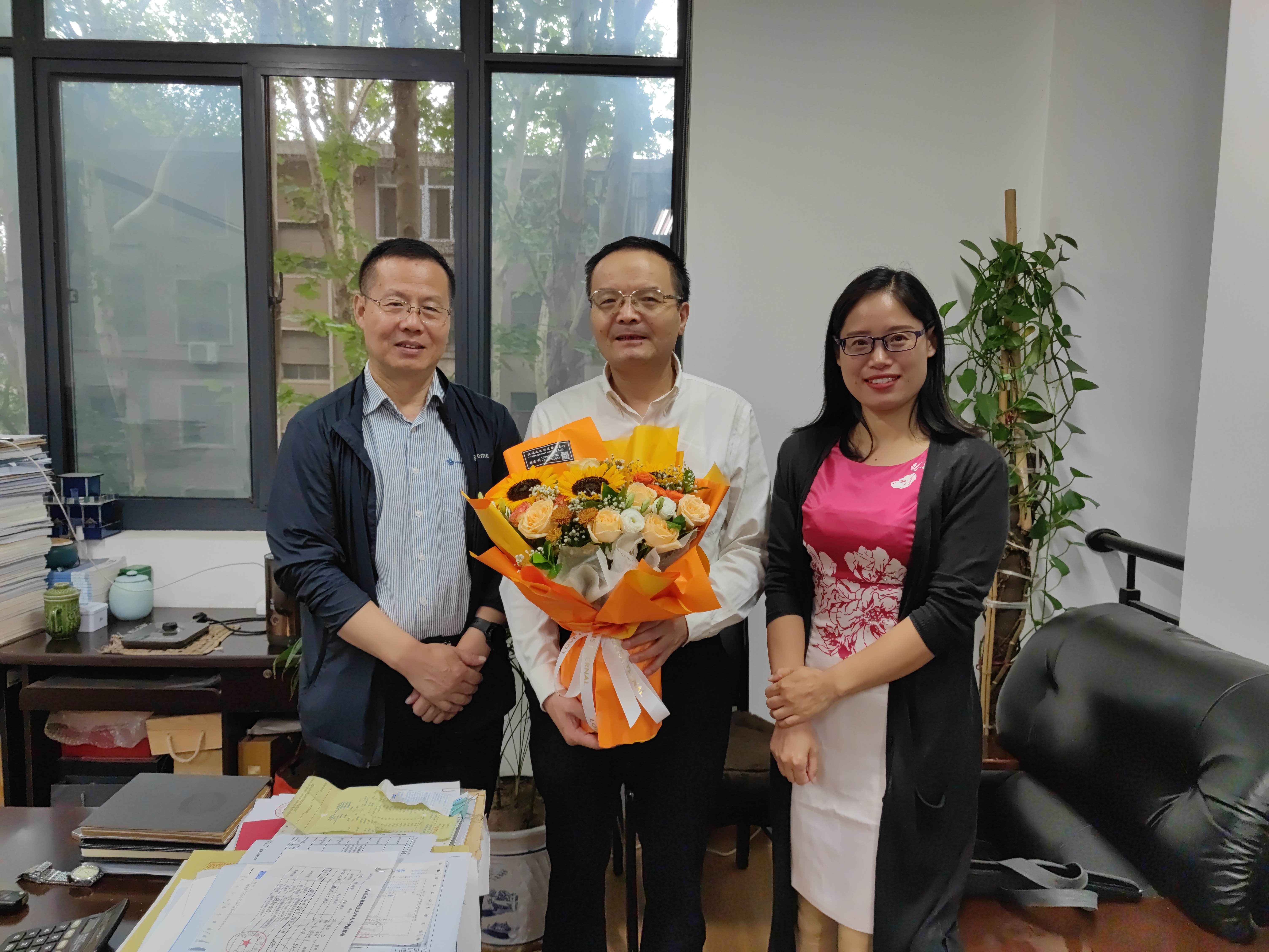 3883f51a7a094c949c5a477c5fc12e0b.jpg 3883f51a7a094c949c5a477c5fc12e0b.jpg