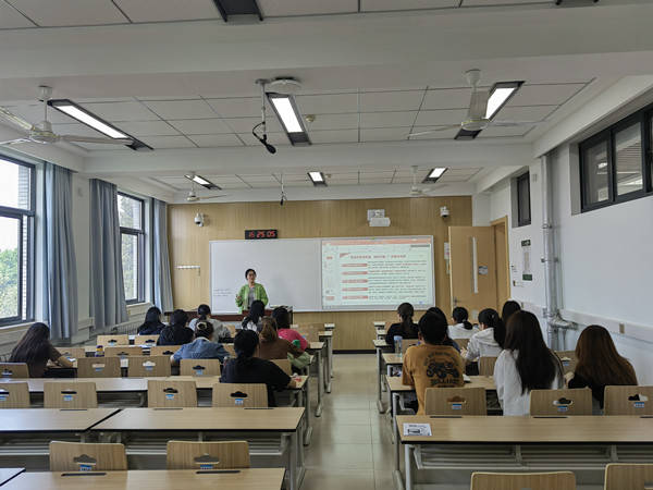 4f5ea1f8801b41239f89932729ee5f3b.jpg 440893F7E86746C95BC62EF8A0837AC9.jpg