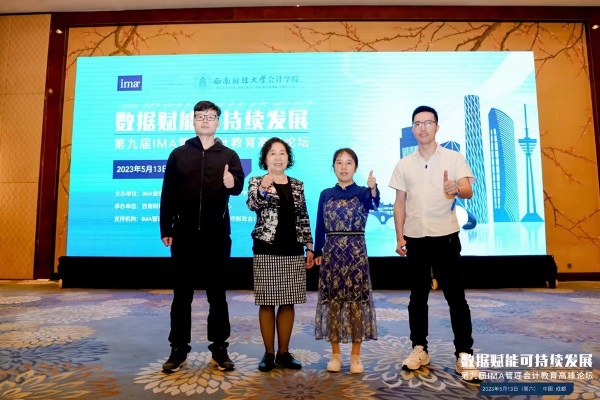 c6a516c5b717469cb09a165818372a3a.jpg 5.jpg